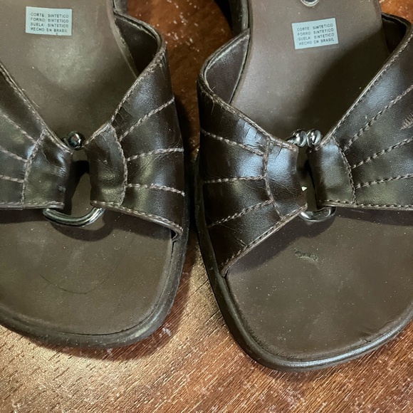 Sandals - Picture 9 of 9